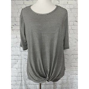 Kim & Cami Soft Tee 1X Striped Black White